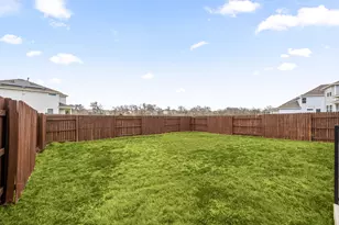 109 Riverhill Dr, Georgetown, TX 78628 - Photo 25