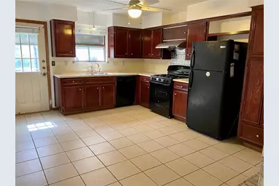 6902 Thorncliffe Drive #A, Austin, TX 78731 - Photo 3