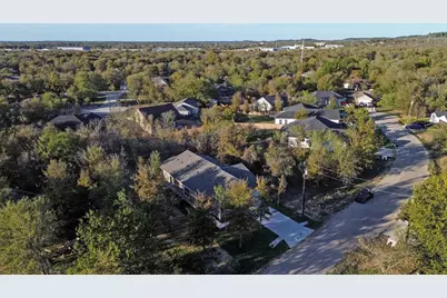 104 Kipapa Court, Bastrop, TX 78602 - Photo 35