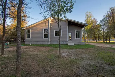 104 Kipapa Court, Bastrop, TX 78602 - Photo 37