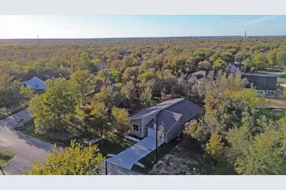 104 Kipapa Court, Bastrop, TX 78602 - Photo 31