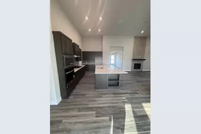 2005 Crimson Sunset Drive, Georgetown, TX 78628 - Photo 11