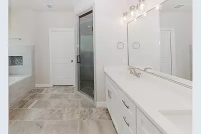 122 W Kikipua Lane, Bastrop, TX 78602 - Photo 21