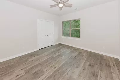 122 W Kikipua Lane, Bastrop, TX 78602 - Photo 13