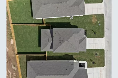 145 Hatari Trail, Jarrell, TX 76537 - Photo 29