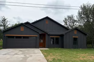 130 Waimanalo Ln, Bastrop, TX 78602 - Photo 1