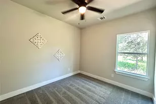 130 Waimanalo Ln, Bastrop, TX 78602 - Photo 15