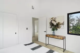 300 Lightsey Rd, Austin, TX 78704 - Photo 23