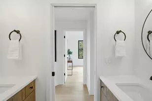 300 Lightsey Rd, Austin, TX 78704 - Photo 23