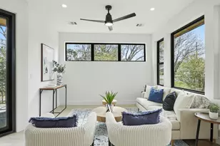 300 Lightsey Rd, Austin, TX 78704 - Photo 7