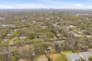 2509 Redleaf Ln, Austin, TX 78745 - Photo 33