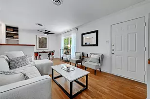 5700 Avenue G, Austin, TX 78752 - Photo 5