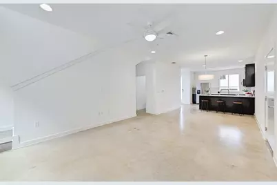 705 N Bluff Drive #11, Austin, TX 78745 - Photo 7