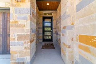 7717 Laramie Bend, Round Rock, TX 78681 - Photo 3