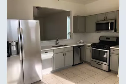 165 Michaelis #B, Kyle, TX 78640 - Photo 11