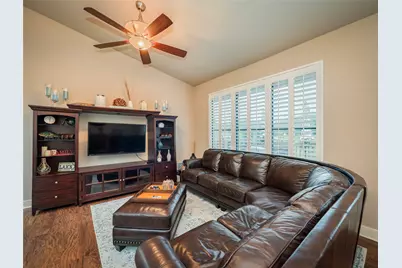 704 Horseshoe Bay Boulevard #L, Horseshoe Bay, TX 78657 - Photo 15