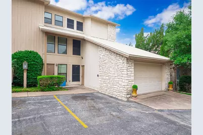 704 Horseshoe Bay Boulevard #L, Horseshoe Bay, TX 78657 - Photo 3