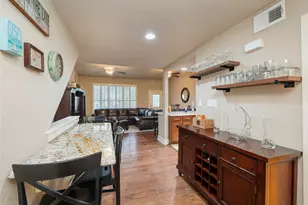 704 Horseshoe Bay Blvd, Horseshoe Bay, TX 78657 - Photo 21