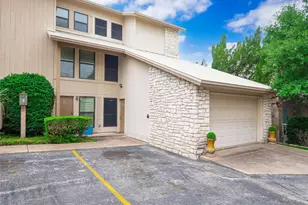 704 Horseshoe Bay Blvd, Horseshoe Bay, TX 78657 - Photo 3