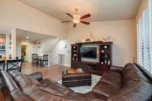 704 Horseshoe Bay Blvd, Horseshoe Bay, TX 78657 - Photo 13