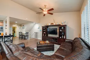 704 Horseshoe Bay Blvd, Horseshoe Bay, TX 78657 - Photo 13