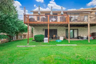 704 Horseshoe Bay Blvd, Horseshoe Bay, TX 78657 - Photo 33