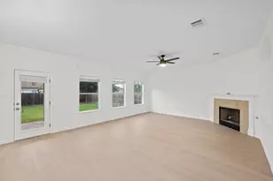 4312 Hidden Lake Crossing, Pflugerville, TX 78660 - Photo 9