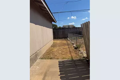 8704 Pineridge Drive #B, Austin, TX 78729 - Photo 15