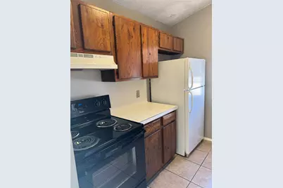 8704 Pineridge Drive #B, Austin, TX 78729 - Photo 7