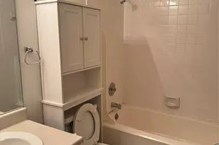 8704 Pineridge Dr, Austin, TX 78729 - Photo 13