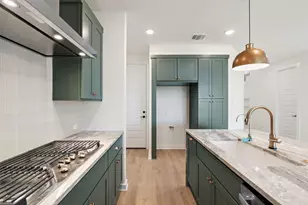 384 Brandywine Rd, Hutto, TX 78634 - Photo 9