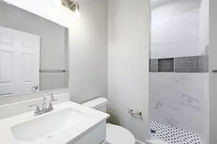2511 San Gabriel St, Austin, TX 78705 - Photo 17