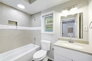 2511 San Gabriel St, Austin, TX 78705 - Photo 21