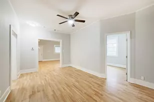 2511 San Gabriel St, Austin, TX 78705 - Photo 9