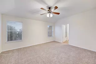 324 Avalanche Ave, Georgetown, TX 78626 - Photo 5