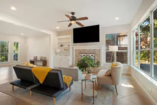 3913 Caney Creek Rd, Austin, TX 78732 - Photo 9