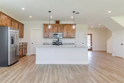 112 Callie Street, Smithville, TX 78957 - Photo 5