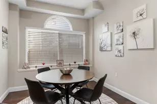 6913 Auckland Dr, Austin, TX 78749 - Photo 13