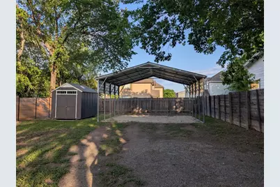 6915 Providence Avenue, Austin, TX 78752 - Photo 19