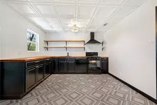 6915 Providence Ave, Austin, TX 78752 - Photo 11