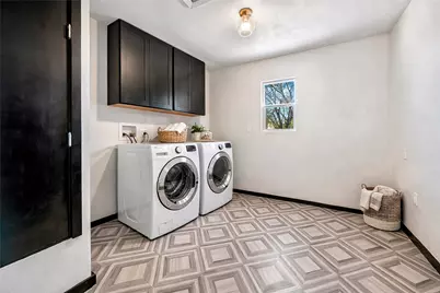 6915 Providence Avenue, Austin, TX 78752 - Photo 19