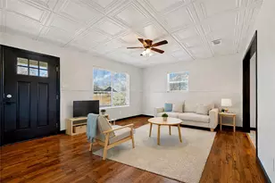 6915 Providence Ave, Austin, TX 78752 - Photo 7