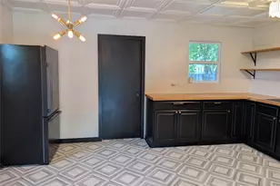 6915 Providence Ave, Austin, TX 78752 - Photo 7