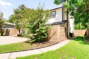 1511 Camp Craft Rd, West Lake Hills, TX 78746 - Photo 11