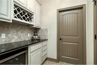 1239 Falling Hills Drive, Georgetown, TX 78628 - Photo 11