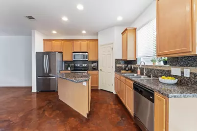 512 Eberhart Lane #1905, Austin, TX 78745 - Photo 13