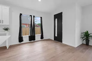 738 Chihuahua St, Lockhart, TX 78644 - Photo 7