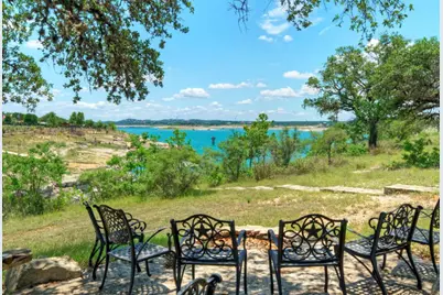 8101 Sharon Road, Volente, TX 78641 - Photo 15