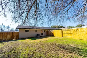 4306 Shallowbrook Trail, Austin, TX 78744 - Photo 15
