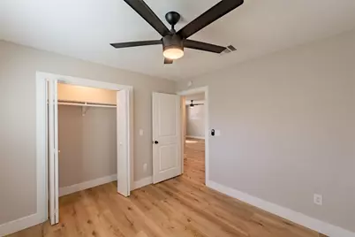 4306 Shallowbrook Trail, Austin, TX 78744 - Photo 11